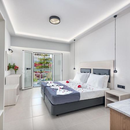 Breeze Luxury Rooms Laganás Eksteriør bilde